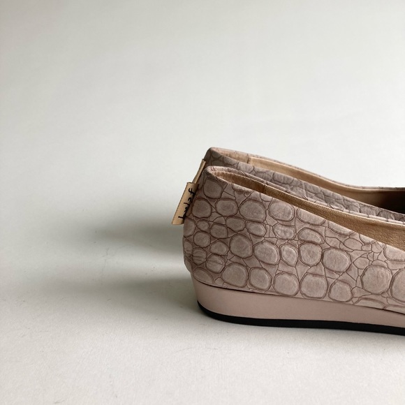 Fsiny Cream Pink Animal Print Leather Flats size 8.5 Made in Italy - Picture 3 of 14